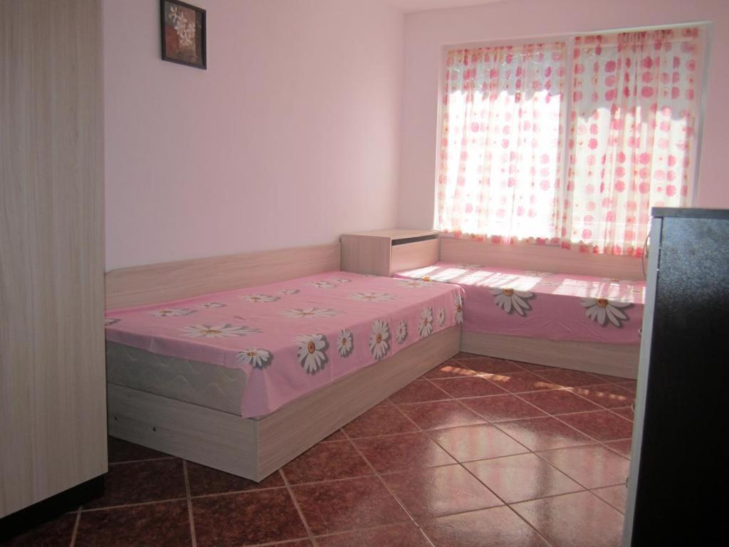 וארנה Summer House מראה חיצוני תמונה